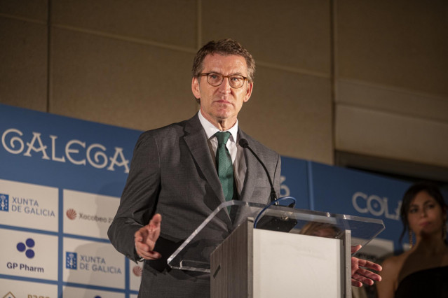 El presidente del Partido Popular (PP), Alberto Núñez Feijóo, durante el acto de entrega de los premios de la Asociación de Empresarios Gallegos de Catalunya (AEGA-CAT), a 1 de julio de 2022, en Barcelona, Catalunya (España).