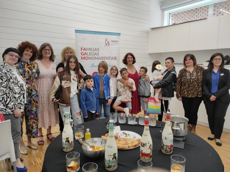Fagamos, la asociación gallega que atiende a padres y madres monomarentales: 