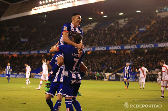 O Dépor saca un empate que sabe a pouco en Riazor