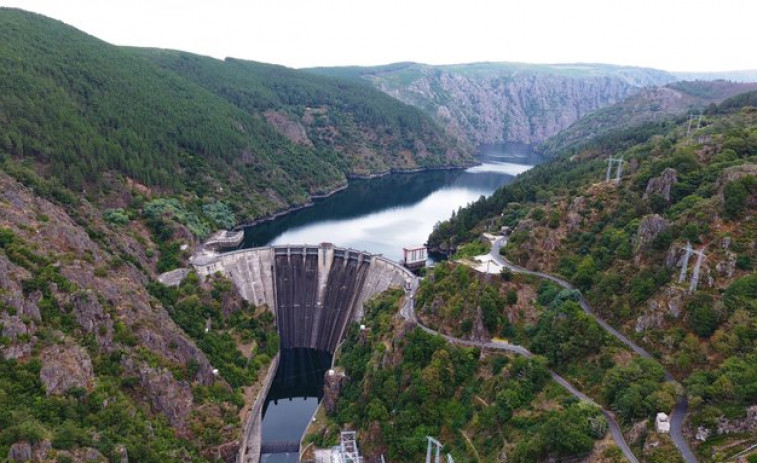 Cuatro jefes de Iberdrola a juicio por encarecer la energía producida en el Sil y en otros ríos
