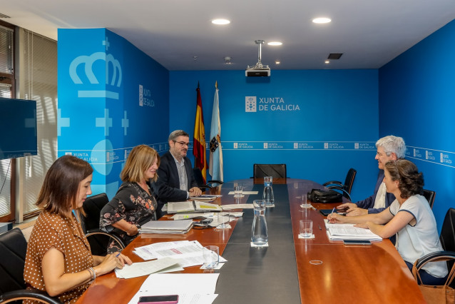 Reunión de este lunes entre representantes de la Xunta y del Observatorio do Litorial de la Universidade de A Coruña.