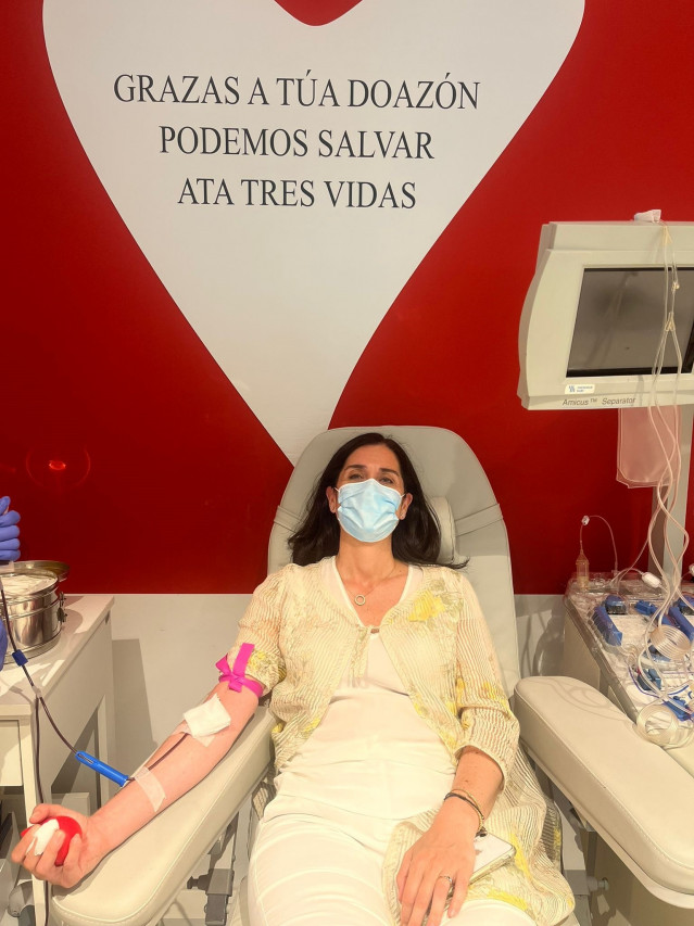 El PPdeG anima a los gallegos a donar sangre también en verano, cuando las reservas bajan.