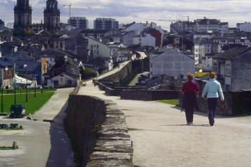 Archivo - Calzada de la Muralla de Lugo