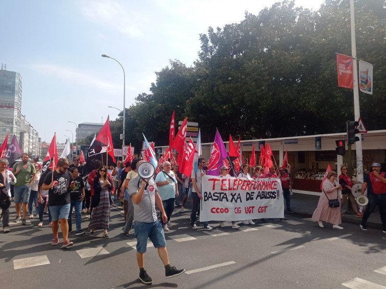 La atención al cliente que se presta en los call center de Coruña se traslada a Colombia, denuncian sindicatos