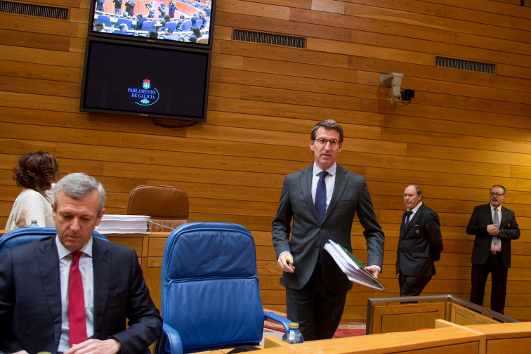 Feijóo acusa a AGE de 