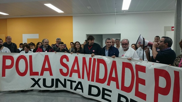 A oposición denuncia en bloque o colapso das urxencias galegas