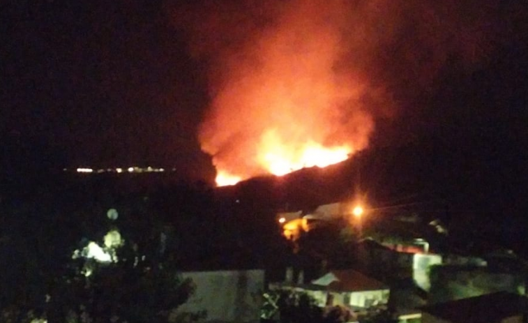 El incendio que empezó de noche Melón (Ourense)  y el de Cenlle avanzan mientras es controlado el de Oímbra