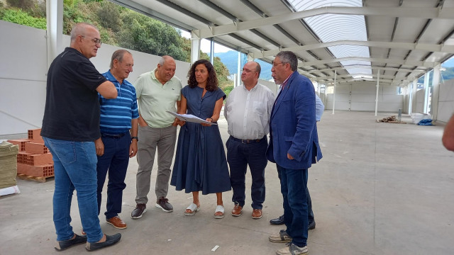 La presidenta de Portos de Galicia durante su visita a Viveiro.