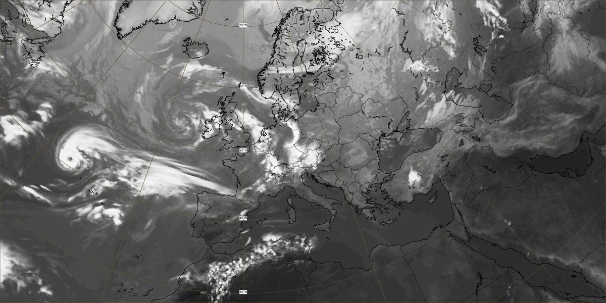 Imagen de un huracu00e1n formu00e1ndose en Azores en el modelo para el  de septiembre segu00fan el European Centre for Medium Range Weather Forecasts y publicado por el twitter de cazatormentas