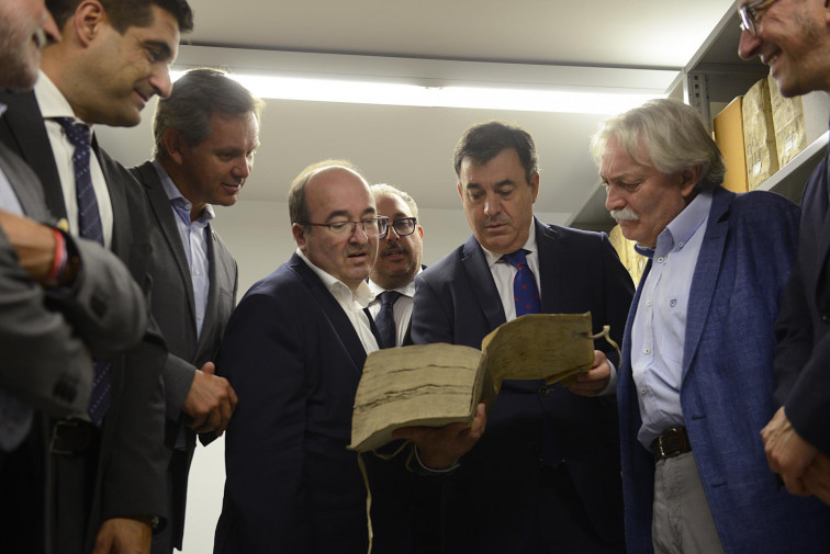 Jácome, muy enfadado por quedarse sin invitación a la inauguración del Archivo Provincial