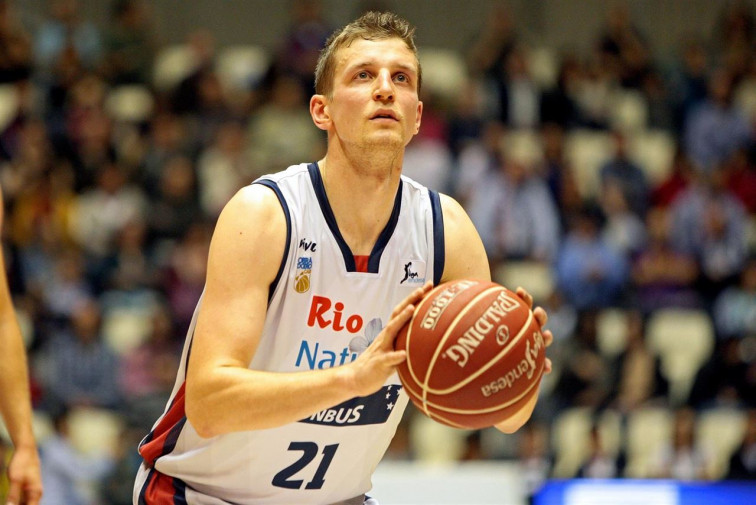 Comeza a Copa do Obradoiro