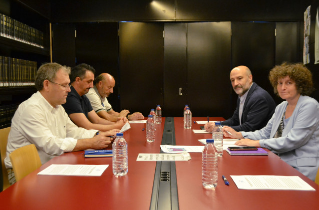 Fwd: Foto Cos Representantes Do Foro Cívico