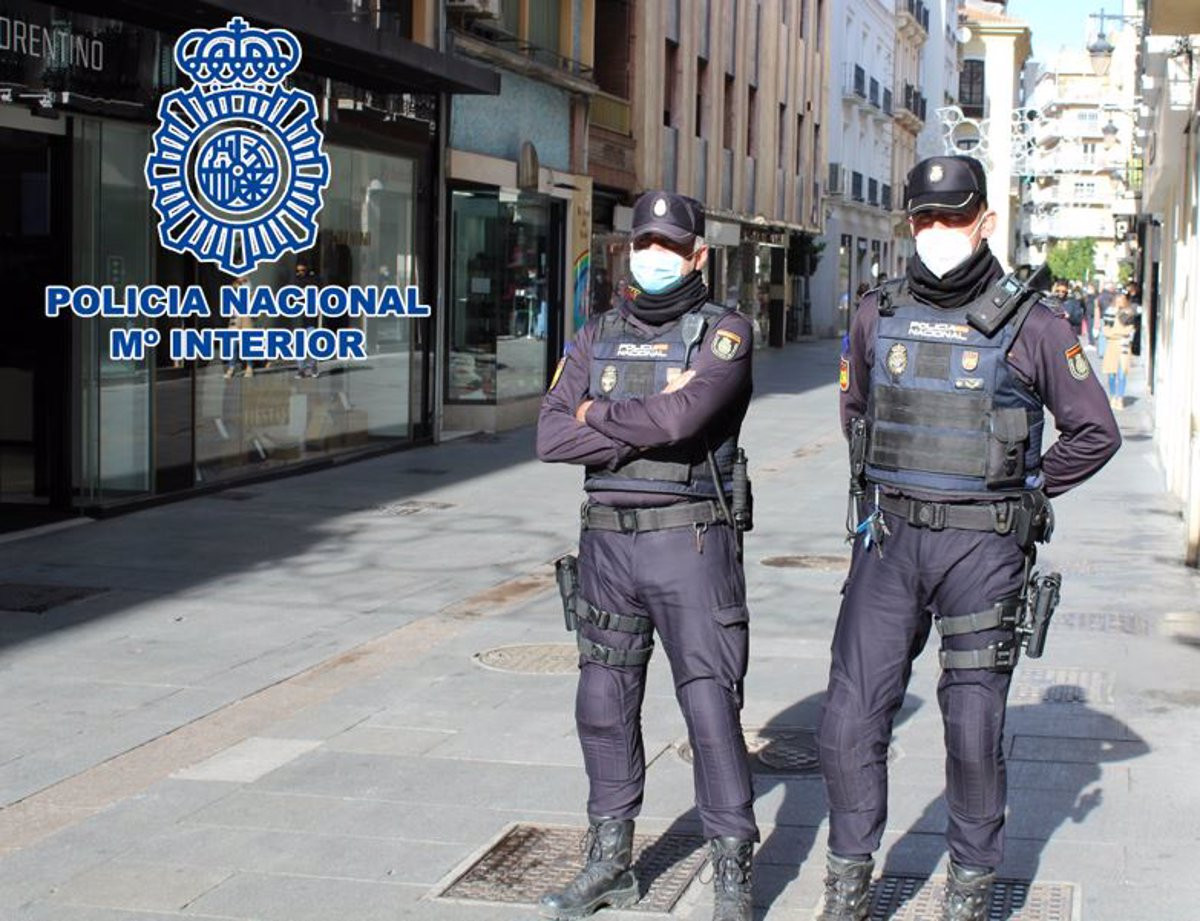 Policu00eda Nacional