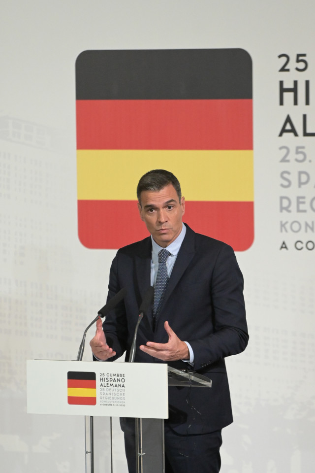 El presidente del Gobierno, Pedro Sánchez, en la rueda de prensa tras la cumbre hispano-alemana