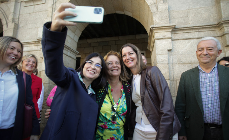 Carolina Darias, ministra de Sanidad, visita la ciudad con motivo de las fiestas del San Froilán