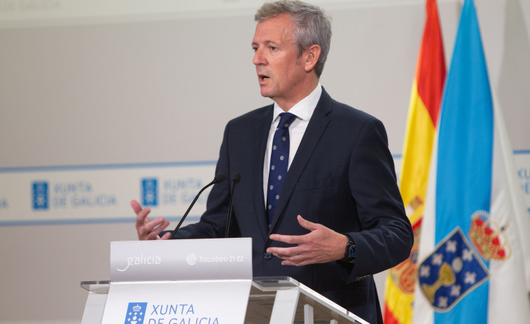Rueda inicia su primer viaje oficial como presidente de la Xunta