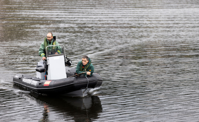Reanudan la búsqueda del piragüista desparecido ayer en el río Lérez