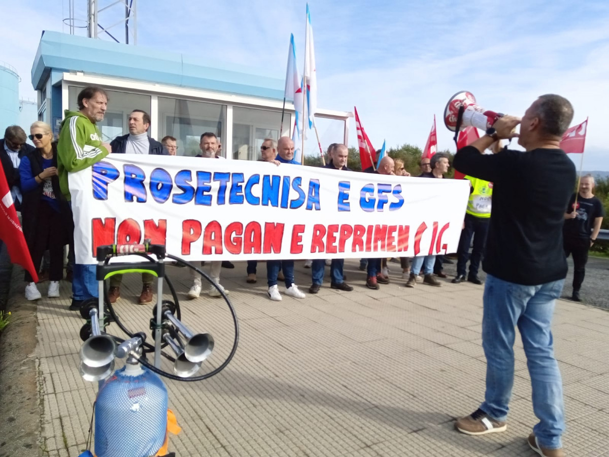 Protesta de vigilantes de seguridad ante Reganosa en una foto de la CIG