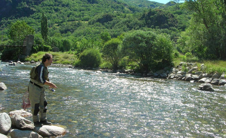 El Consello Galego anuncia las fechas de 2023 para el inicio de la temporada de pesca fluvial en Galicia