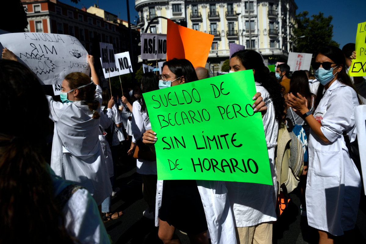 Protesta de mu00e9dicos residentes en Madrid en una foto de archivo
