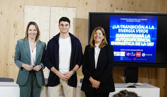 Marta Fernández-Tapias, Santiago Janeiro y Natalia Caparrini.