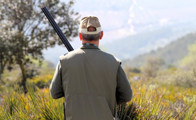 La Xunta regala la licencia de caza a los mayores de 65 años y deja de ingresar más de 200.000 euros en las arcas públicas
