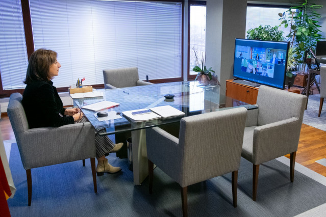 La conselleira de Medio Ambiente, Territorio e Vivenda, Ángeles Vázquez, participa por videoconferencia en la reunión del consejo de Administración de Suelo Empresarial del Atlántico.