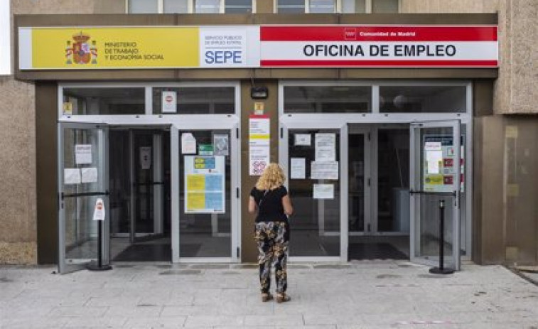 El paro cae en Galicia en casi mil personas en noviembre, hasta 142.758 desempleados