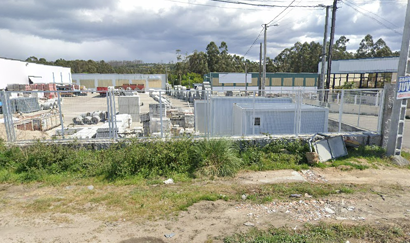 Nave de contrucciu00f3n en Tui en una foto de Google Street View