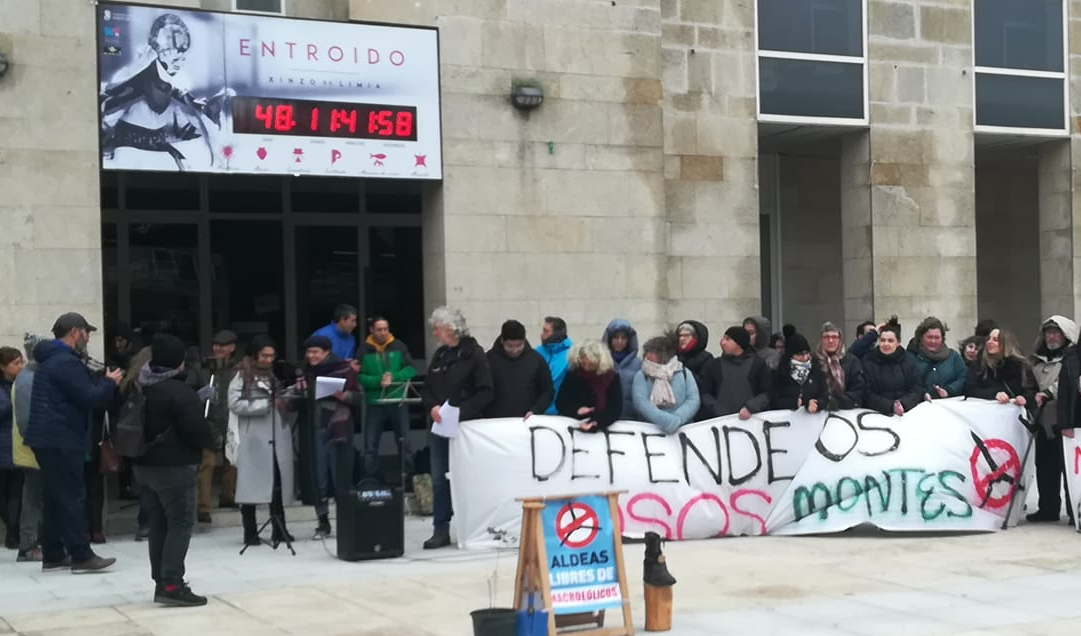 Protesta contra los eu00f3licos en una foto de la Asociaciu00f3n Silamouras
