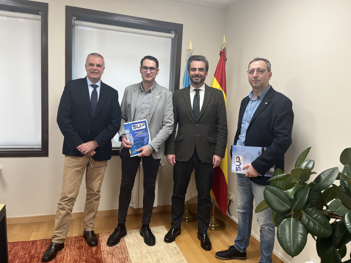 Foto reuniu00f3n Calvo