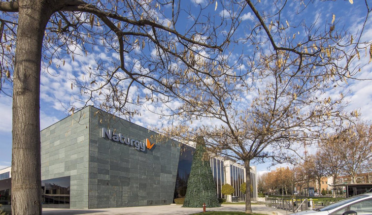 Naturgy mejora el suministro eléctrico a los vecinos de Teo con mejoras en su red