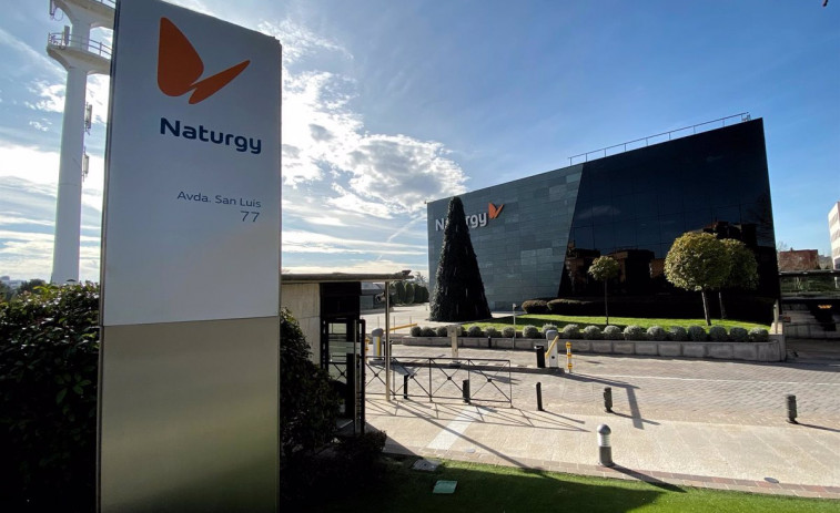 Naturgy afianza su plan de mejorar el servicio en Galicia con mejoras en las infraestructuras de Fene