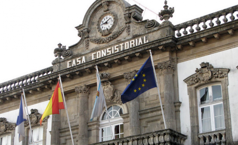 O bloque arría a bandeira da Unión Europea en Pontevedra