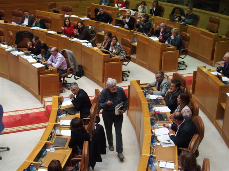 Expulsan a Beiras do parlamento tras pedir o 