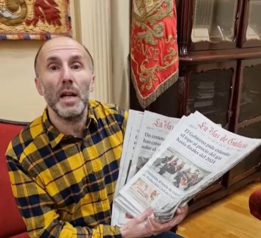 Jácome en un vídeo de sus redes sociales criticando a La Voz de Galicia