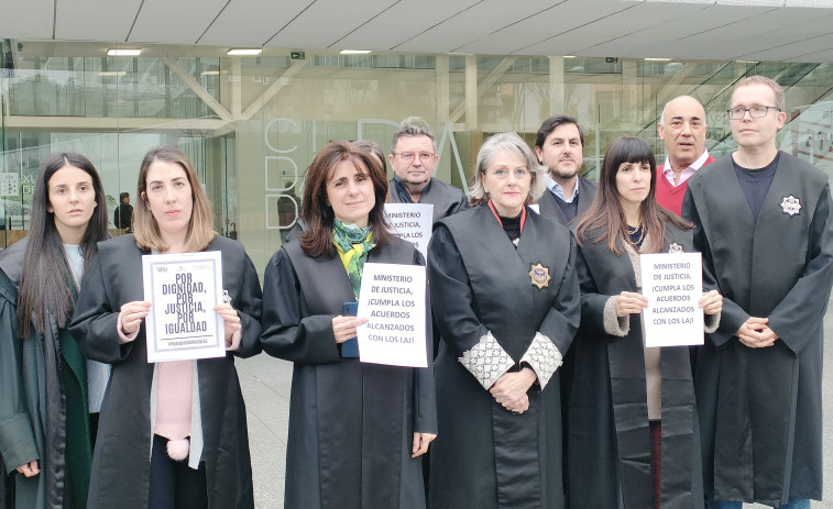 Fin de la huelga en la justicia, la gran mayoría de los letrados LAJ aceptan la oferta (vídeo)