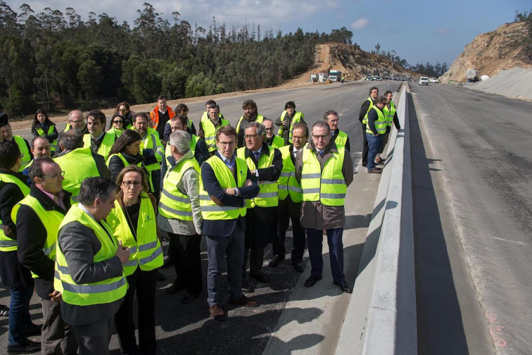 A autovía da Costa da Morte estará lista para o verán