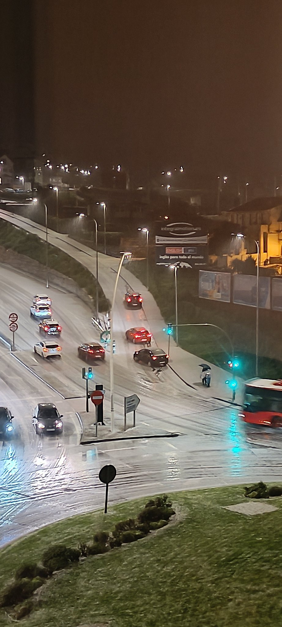 Granizada en A Coruu00f1a sobre las 7 y media en una foto de SandraP