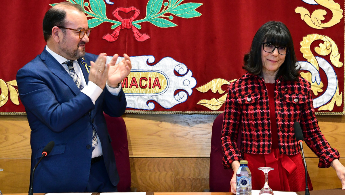 Toma posesion decana de farmacia 14