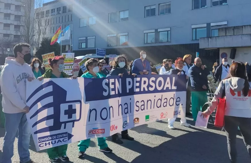 Una protesta por falta de personal en el CHUAC en una foto de archivo de la CIG