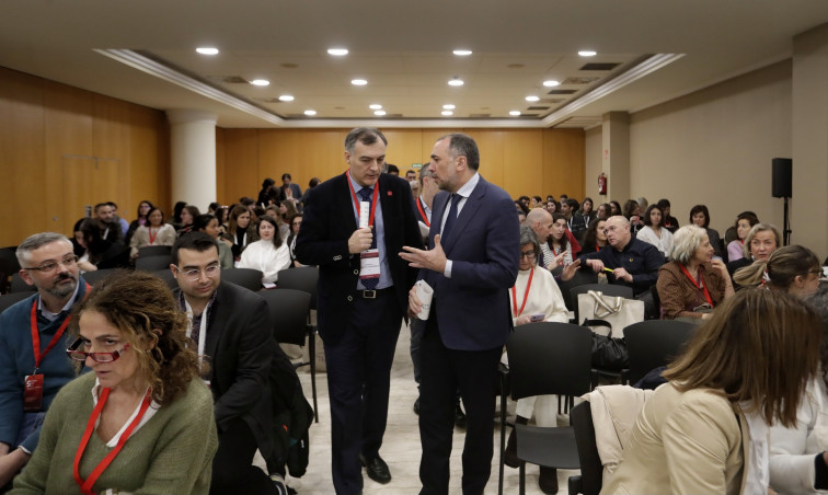 Xunta y colegios farmacéuticos diseñan un sistema personalizado de dosificación para personas mayores polimedicadas