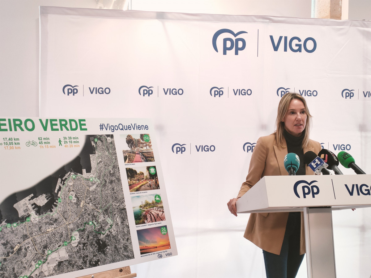 La candidata del PP a la Alcaldía de Vigo, Marta Fernández-Tapias, presenta uno de los grandes proyectos que propone para la ciudad: una malla de senderos sostenibles que articulen el casco urbano y