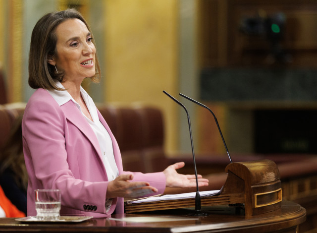 La portavoz del PP en el Congreso, Cuca Gamarra, interviene durante la segunda sesión de la moción de censura, en el Congreso de los Diputados, a 22 de marzo de 2023, en Madrid (España). El Salón de Plenos del Congreso acoge la segunda sesión y posterior