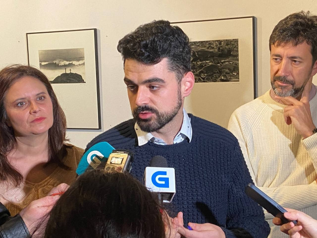 Archivo - El coordinador nacional de Podemos Galicia, Borja San Ramón, en declaraciones a los medios.