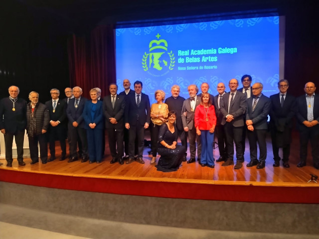 Homenaje de la Real Academia Galega de Belas Artes a Martín Codax.