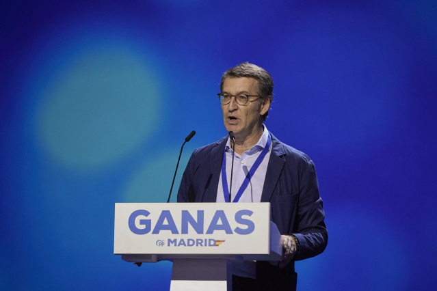 Archivo - El presidente del PP, Alberto Núñez Feijóo, participa en la clausura del XVII Congreso del Partido Popular de Madrid, en Feria de Madrid IFEMA, a 21 de mayo de 2022, en Madrid.