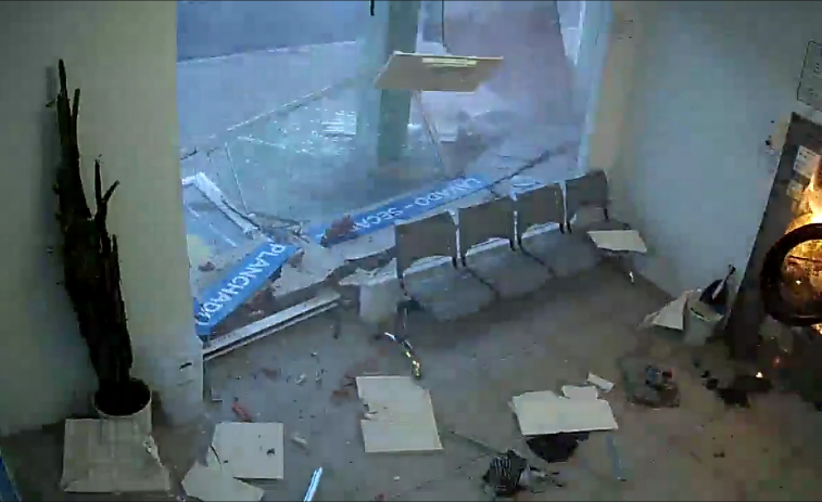 (VÍDEO) Así fue la explosión de una secadora en una lavandería de A Coruña
