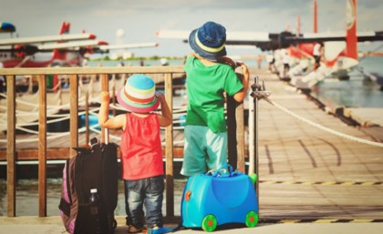 Viajar con niños y vacaciones de Semana Santa: Quirónsalud recuerda todo lo que hay que saber
