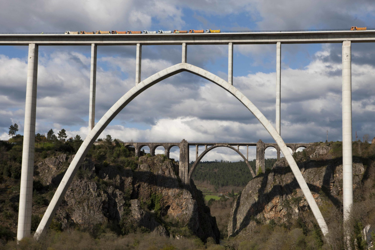 Viaductos sobre el Ulla en Guitiu00e1n Puente Ulla en una foto del Ministerio de Transportes